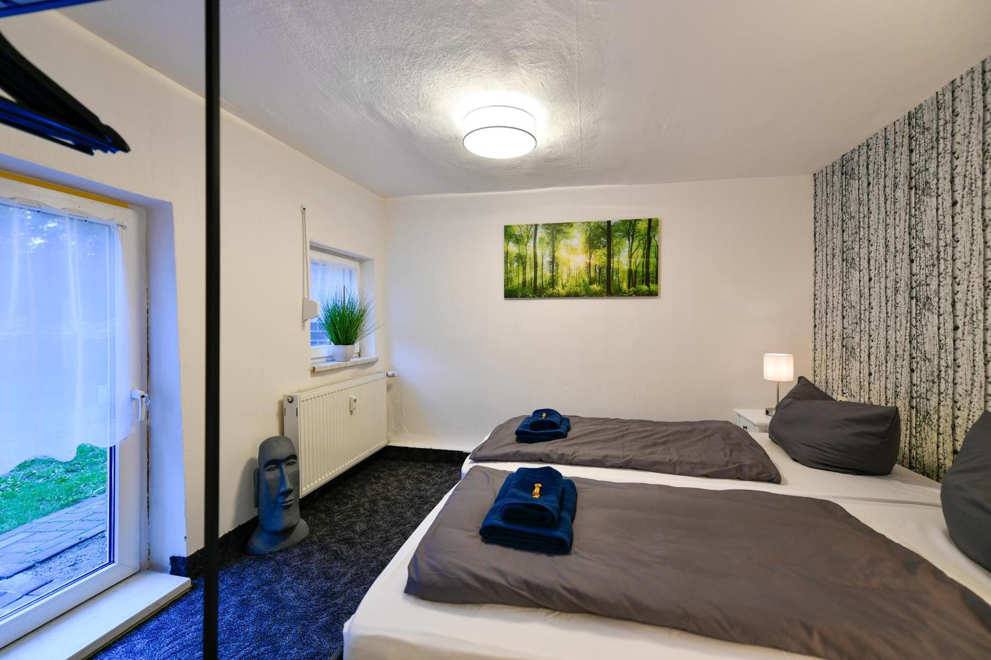 Grosses Spree Apartment, 3 Schlafzimmer Bis 10 Personen, 4X Kfz Parkplatz, Terrasse, Waschtrockner, Wlan, Netflix コットブス エクステリア 写真